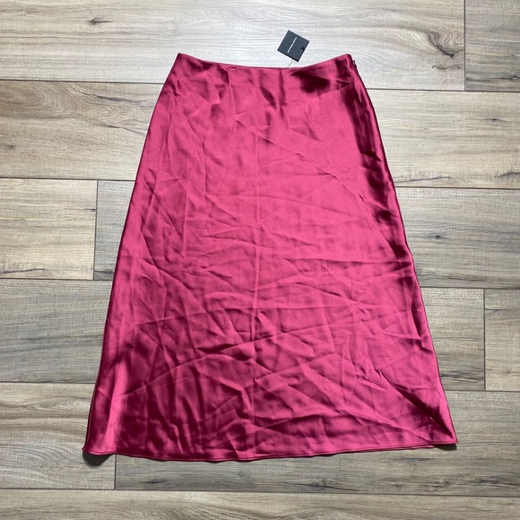 Club Monaco Women's Trycia 90s Inspired Slip Skirt Size 0 Pink - Picture 1 of 14
